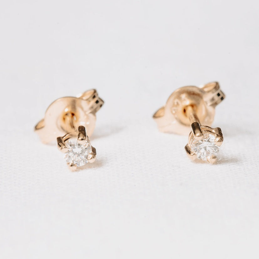 Everyday Studs - 2.5mm