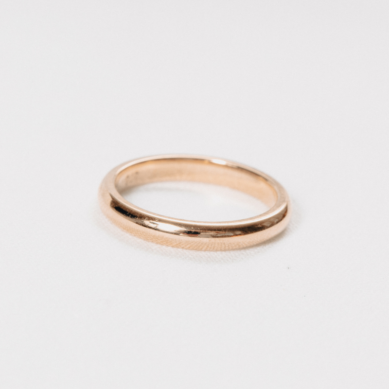 Rose Gold Half Round Wedder