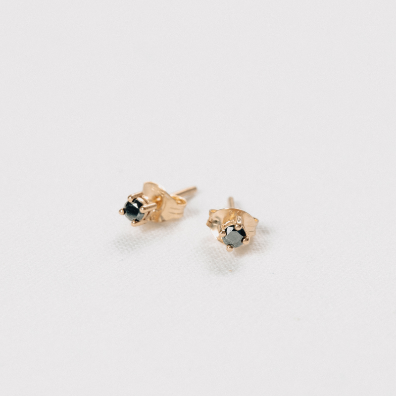 Everyday Studs - 2.5mm
