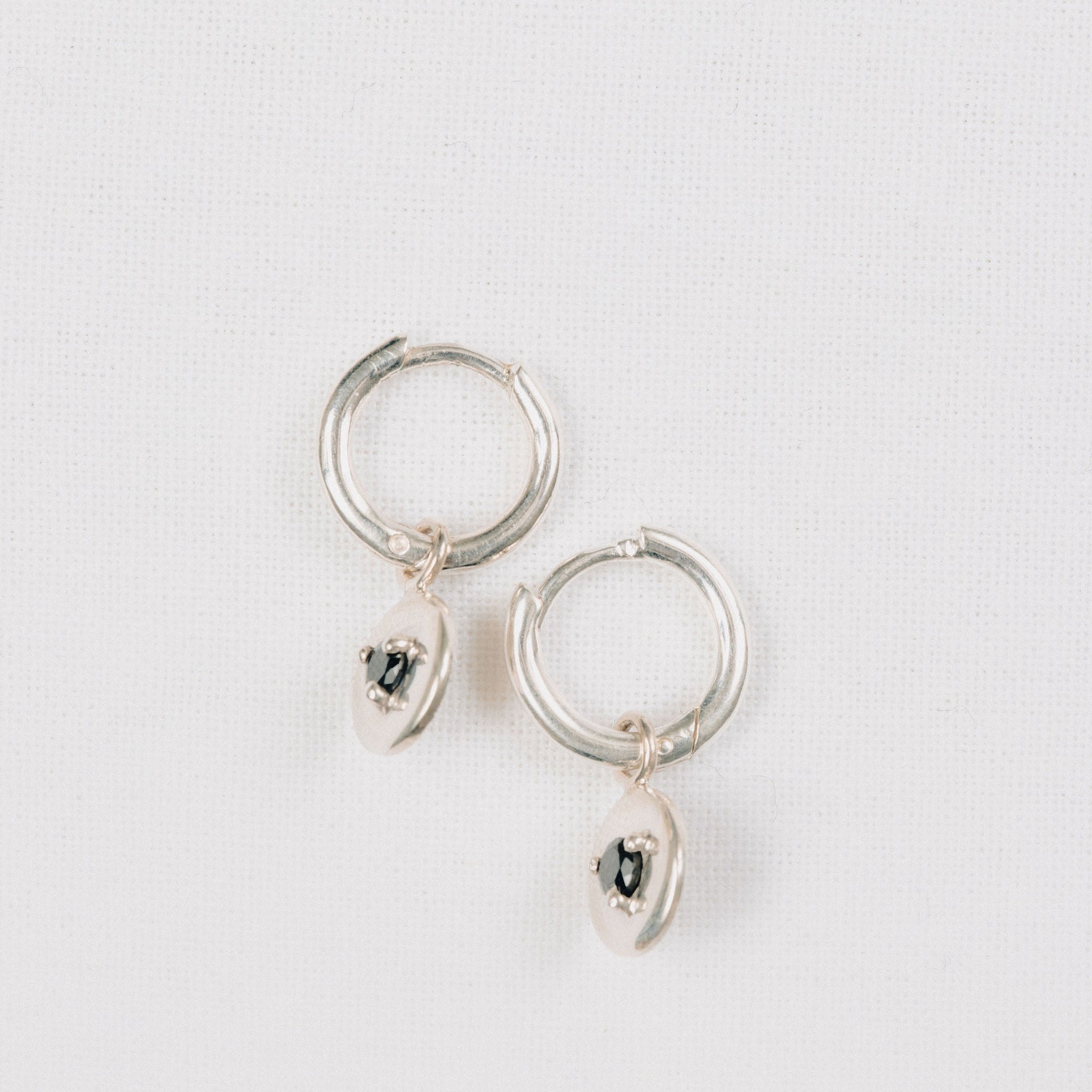 Black Spinels Danglers