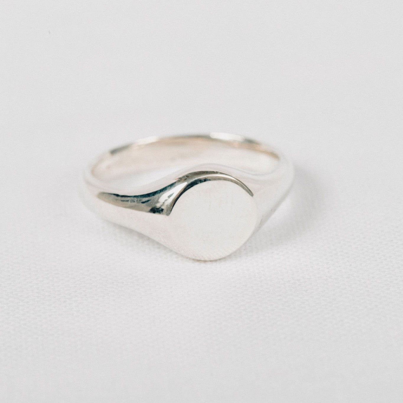 Mini Signet Ring