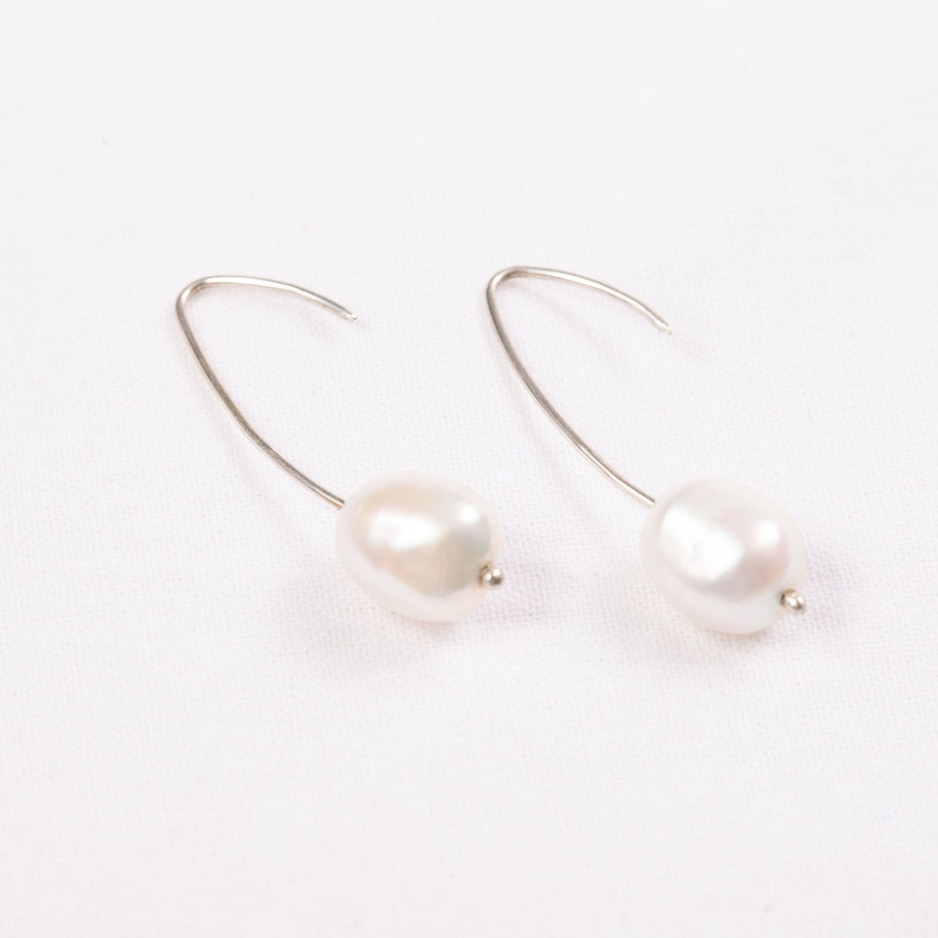 Baroque Pearl Hooks