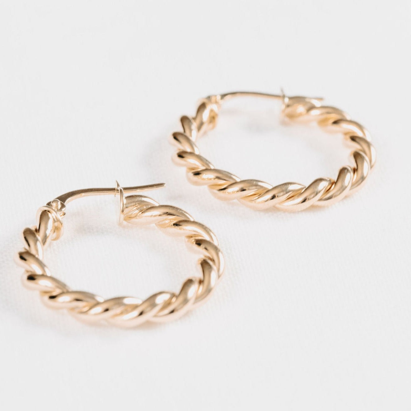 Large Twisted Hoops
