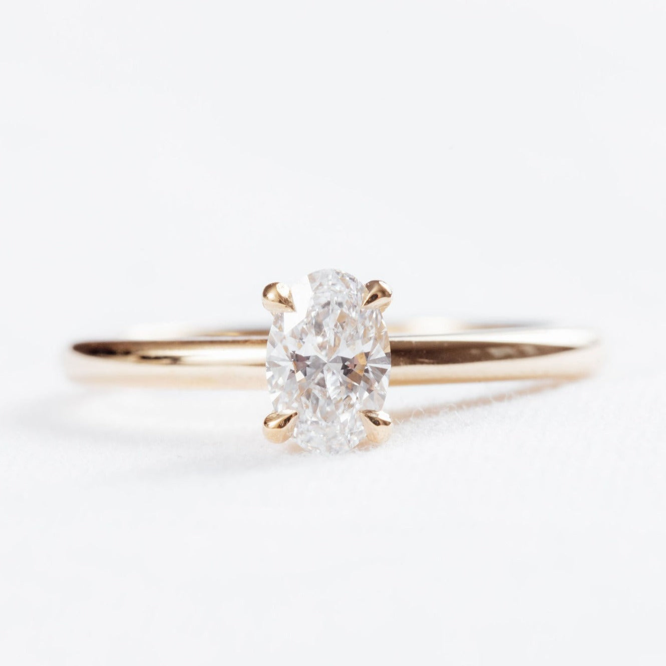 Oval Hidden Halo Solitaire