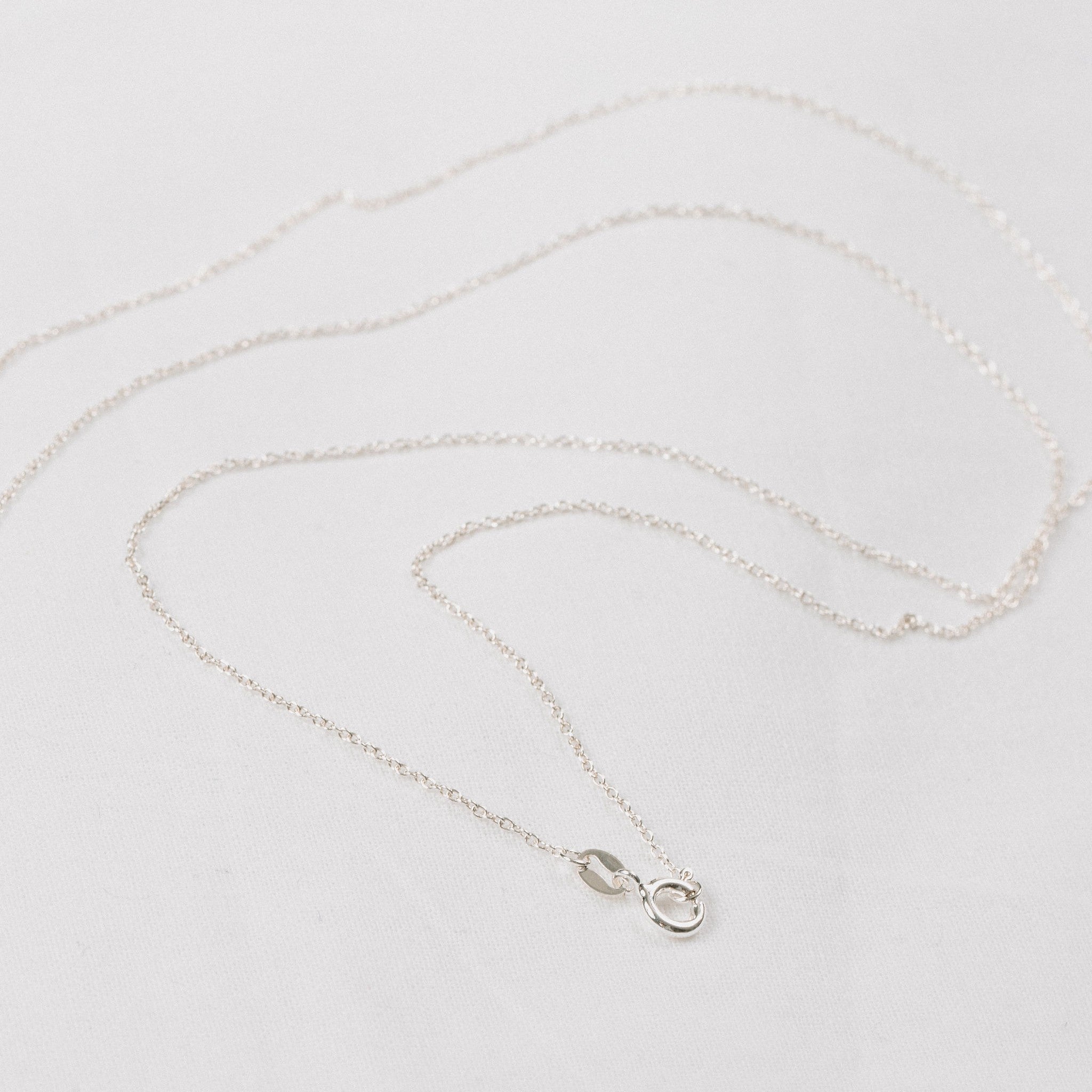 Classic White Gold Cable Chain